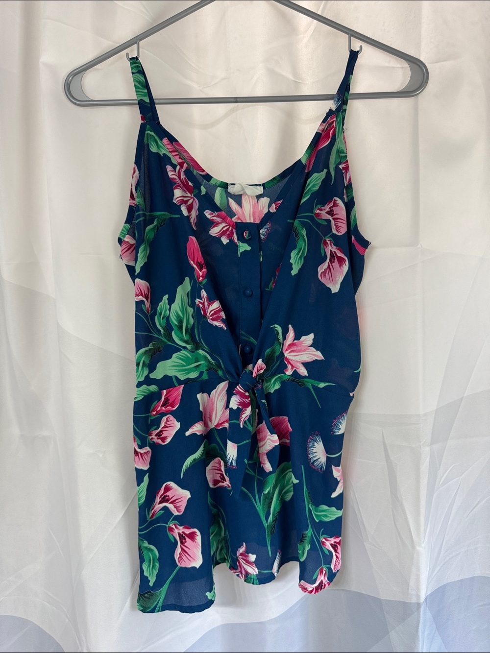 Sienna Sky Blue Floral Tank/Blouse - Size M